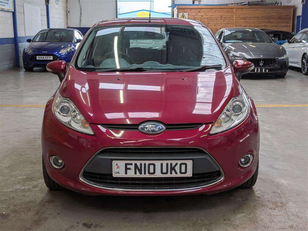 <p>2010 FORD FIESTA TITANIUM 96</p>