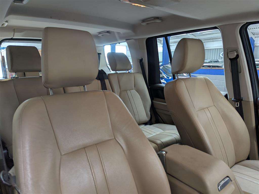 <p>2010 LAND ROVER DISCOVERY XS TDV6 AUTO</p>
