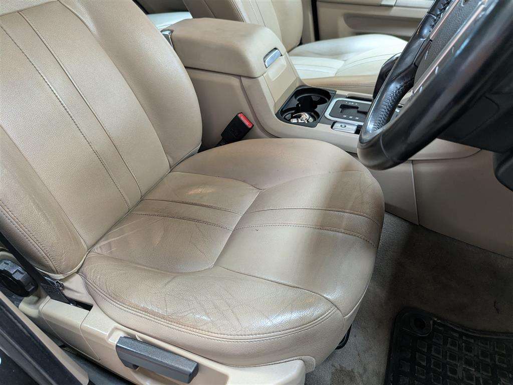 <p>2010 LAND ROVER DISCOVERY XS TDV6 AUTO</p>