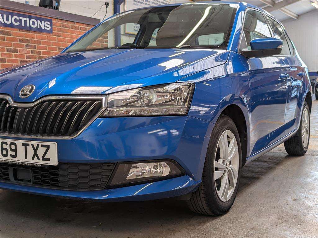 <p>2019 SKODA FABIA SE MPI</p>