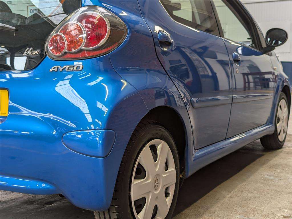 <p>2009 TOYOTA AYGO BLUE VVT-I</p>