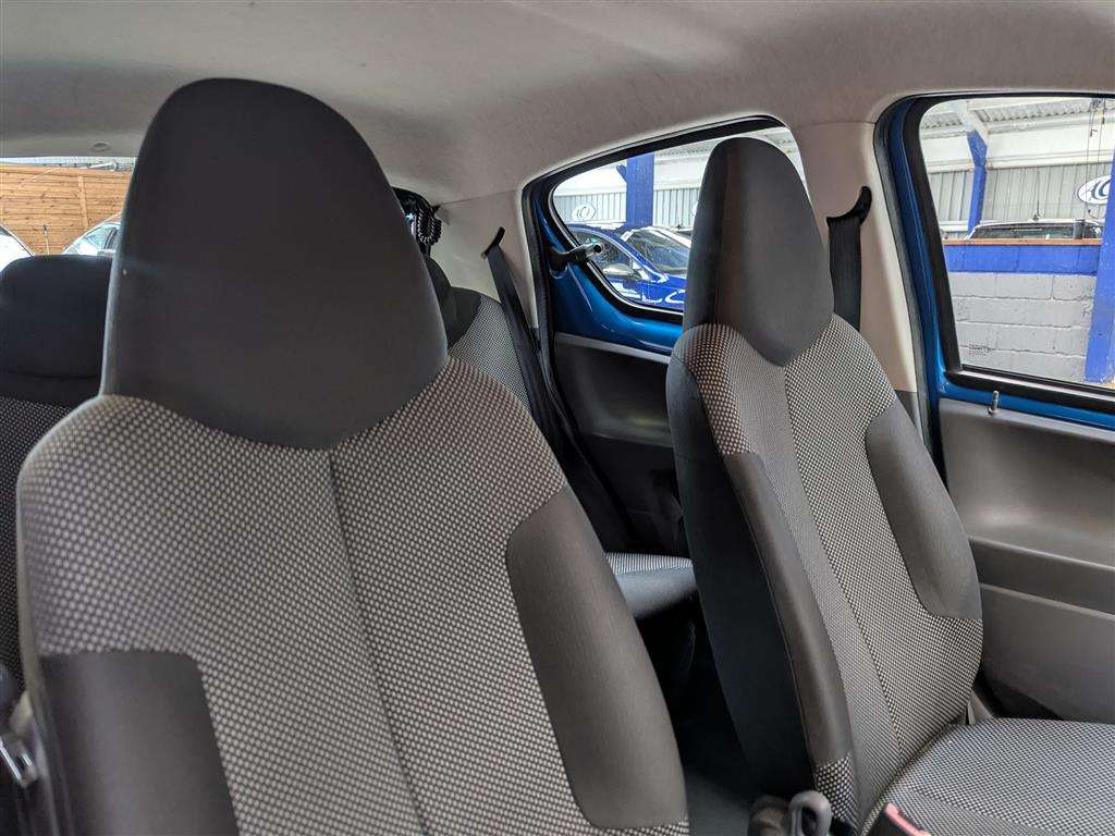<p>2009 TOYOTA AYGO BLUE VVT-I</p>