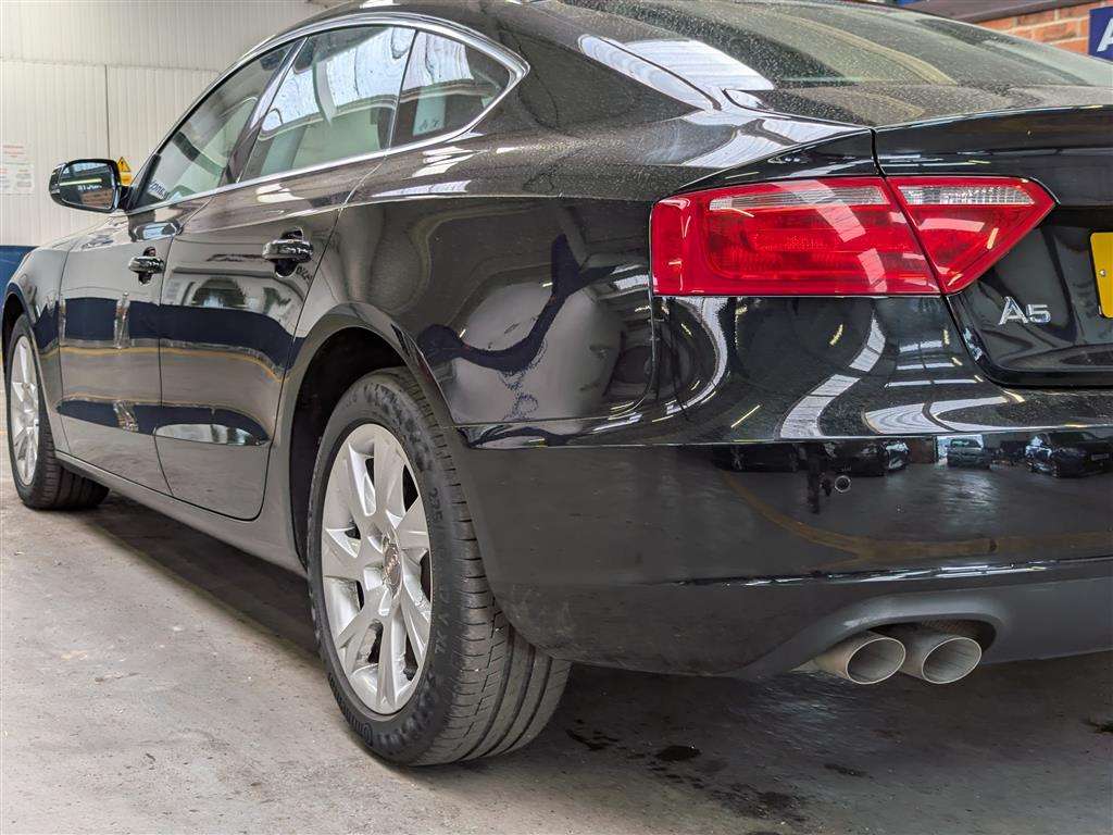 <p>2011 AUDI A5 SE TDI</p>
