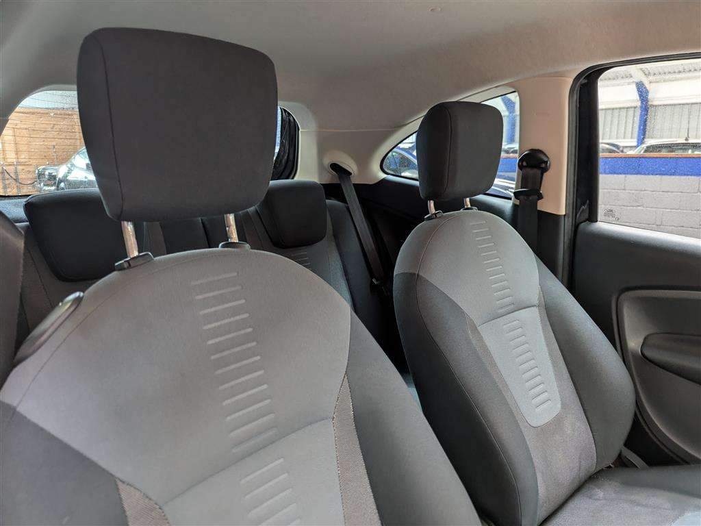 <p>2013 FORD KA TITANIUM</p>