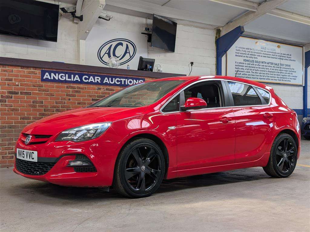 <p>2015 VAUXHALL ASTRA LIMITED EDITION</p>