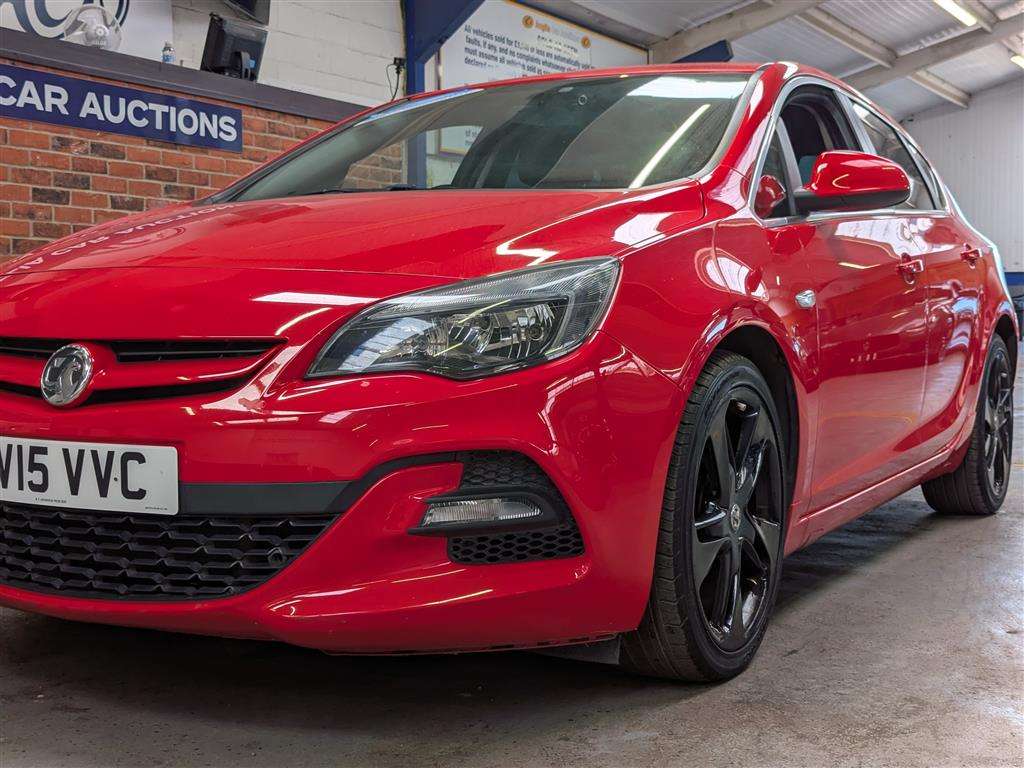 <p>2015 VAUXHALL ASTRA LIMITED EDITION</p>