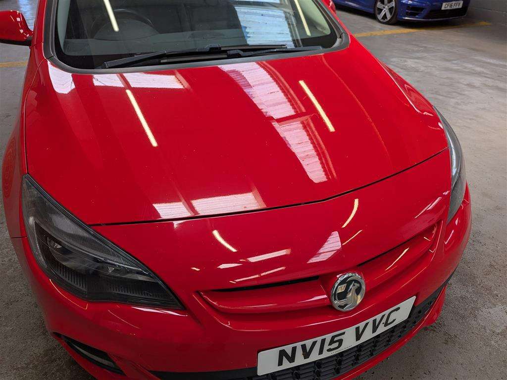 <p>2015 VAUXHALL ASTRA LIMITED EDITION</p>