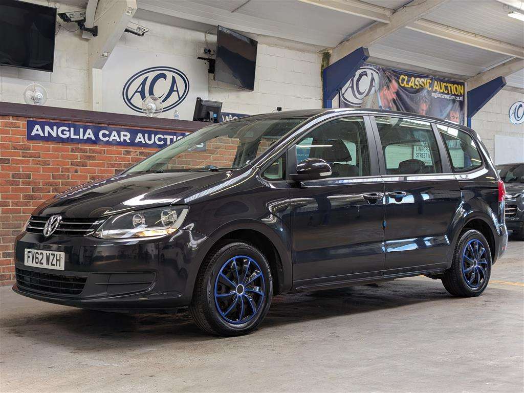 <p>2012 VOLKSWAGEN SHARAN S BLUEMOTION TDI S</p>