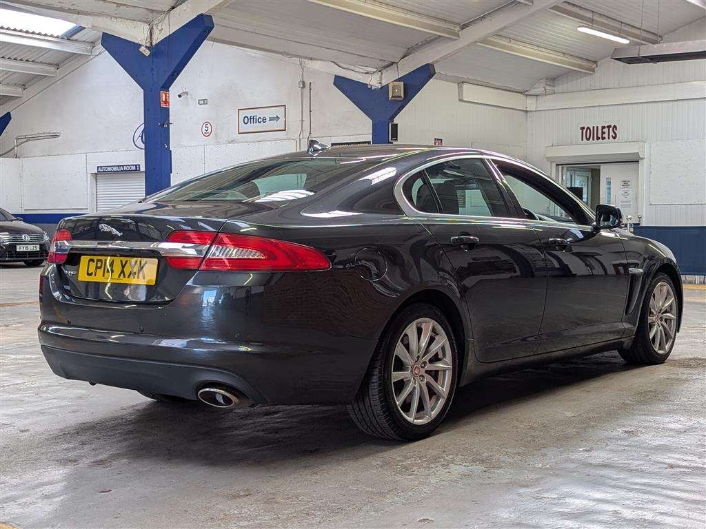 <p>2014 JAGUAR XF PREMIUM LUXURY D AUTO</p>