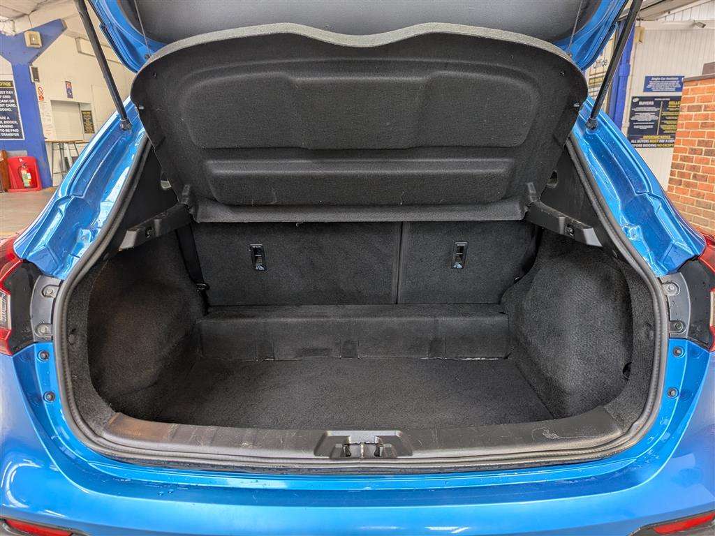 <p>2021 NISSAN QASHQAI ACENTA PREM DIG-T</p>