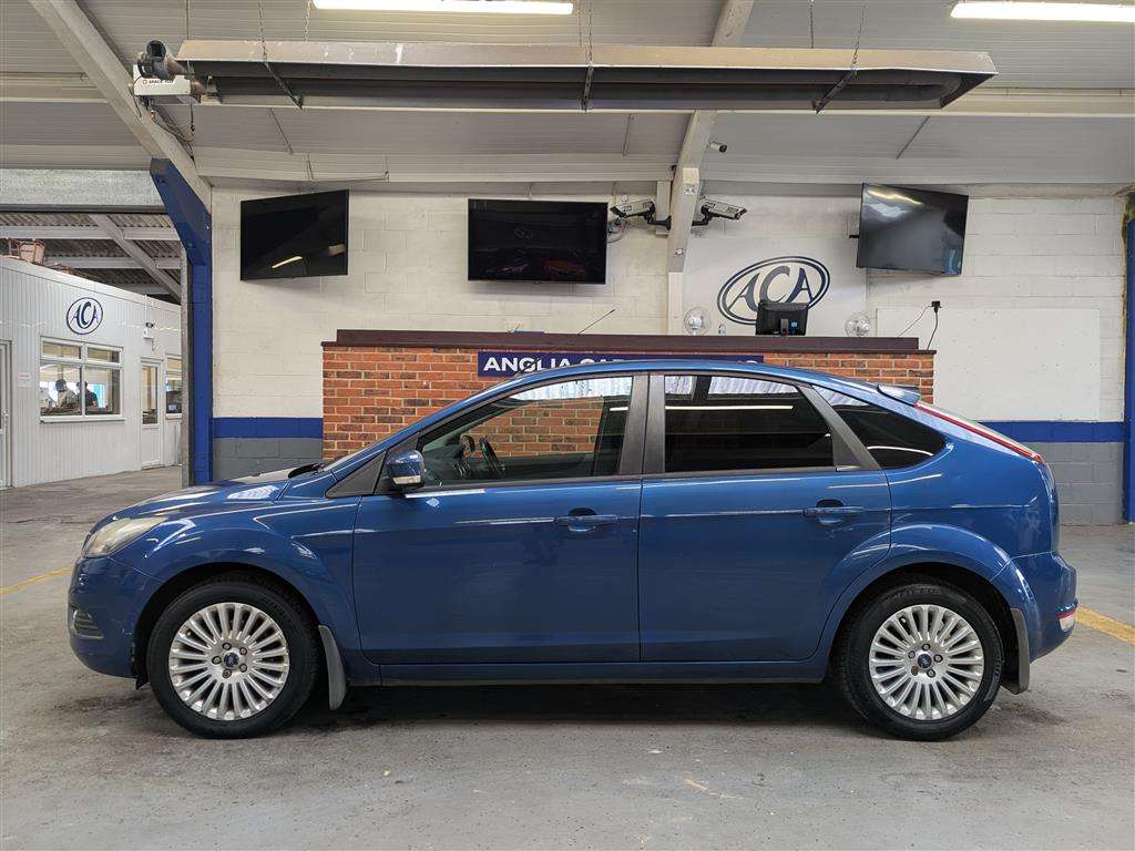 <p>2009 FORD FOCUS TITANIUM 125</p>