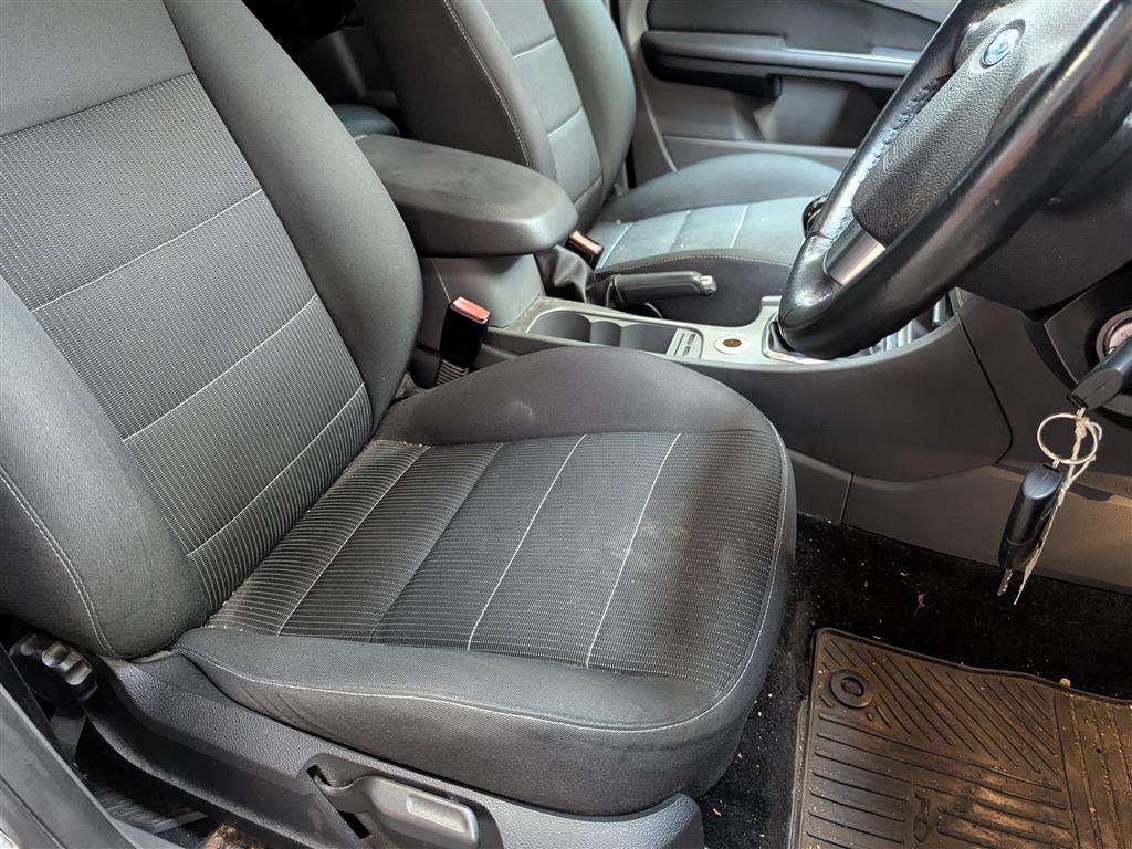 <p>2009 FORD FOCUS TITANIUM 125</p>