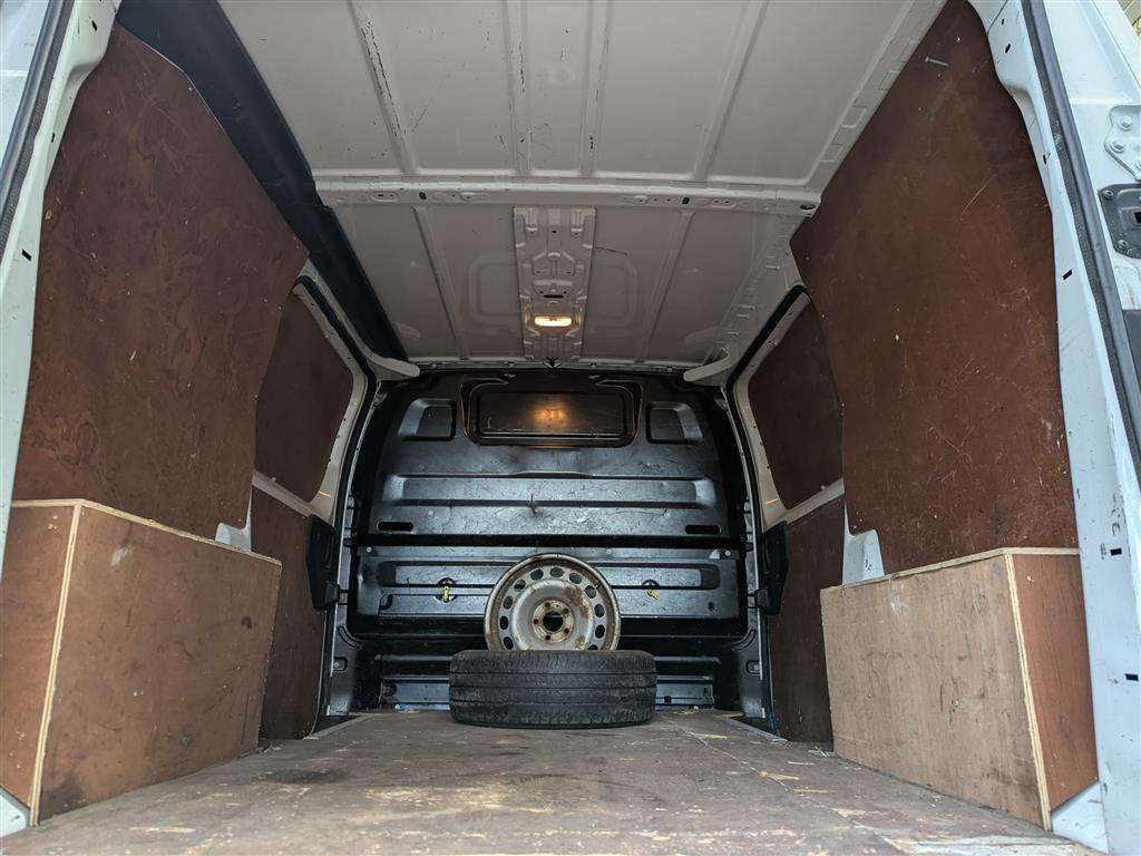 <p>2019 CITROEN DISPATCH 1000 EN-PRISE BH</p>