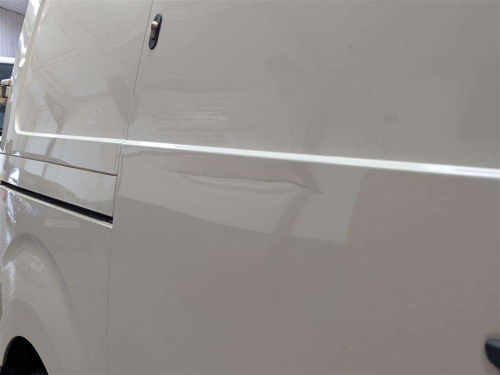 <p>2019 CITROEN DISPATCH 1000 EN-PRISE BH</p>