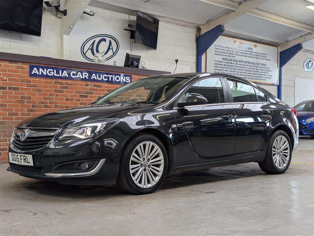 <p>2015 VAUXHALL INSIGNIA DESIGN CDTI ECO</p>