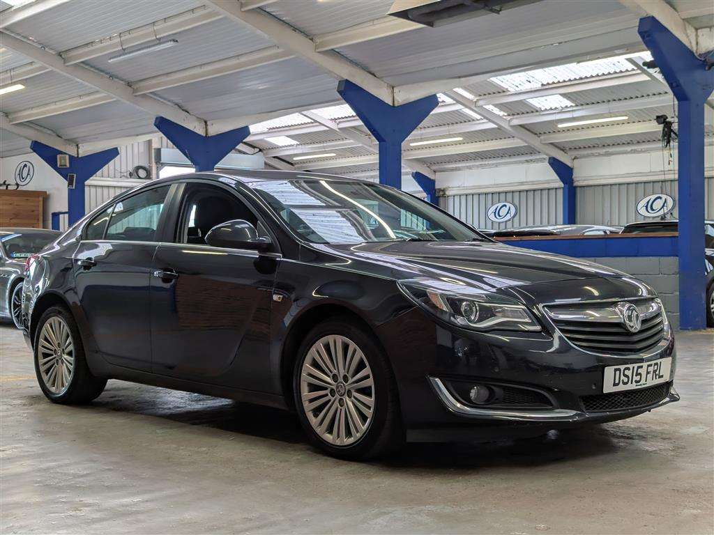 <p>2015 VAUXHALL INSIGNIA DESIGN CDTI ECO</p>
