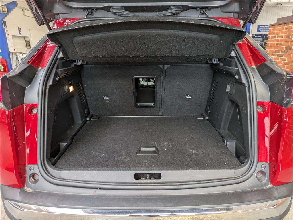 <p>2019 PEUGEOT 3008 ALLURE S/S</p>