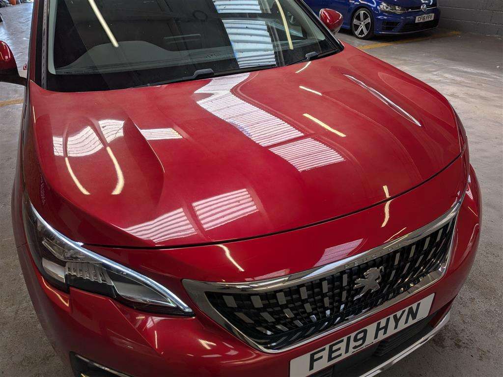 <p>2019 PEUGEOT 3008 ALLURE S/S</p>