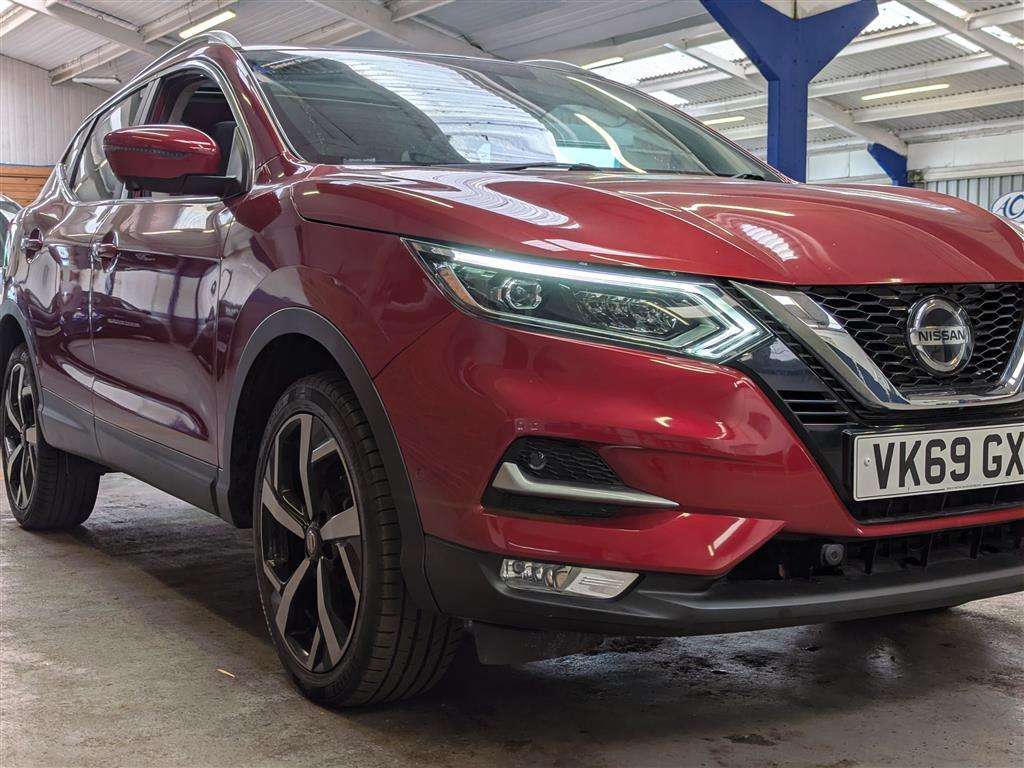 <p>2019 NISSAN QASHQAI TEKNA DIG-T</p>