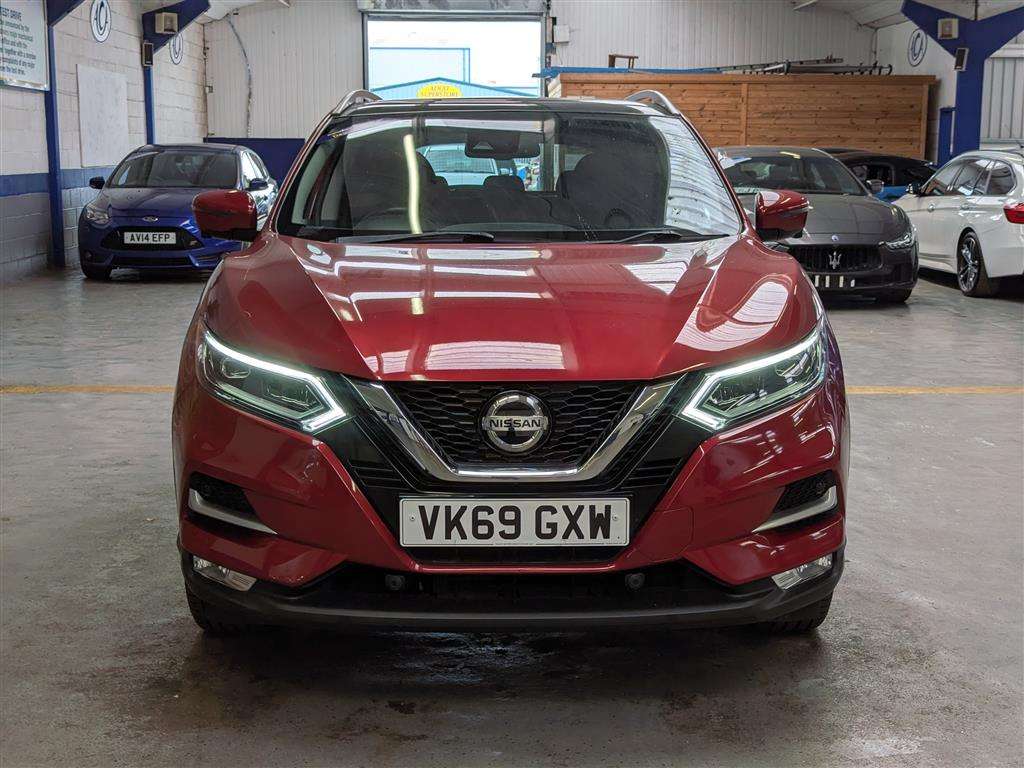 <p>2019 NISSAN QASHQAI TEKNA DIG-T</p>
