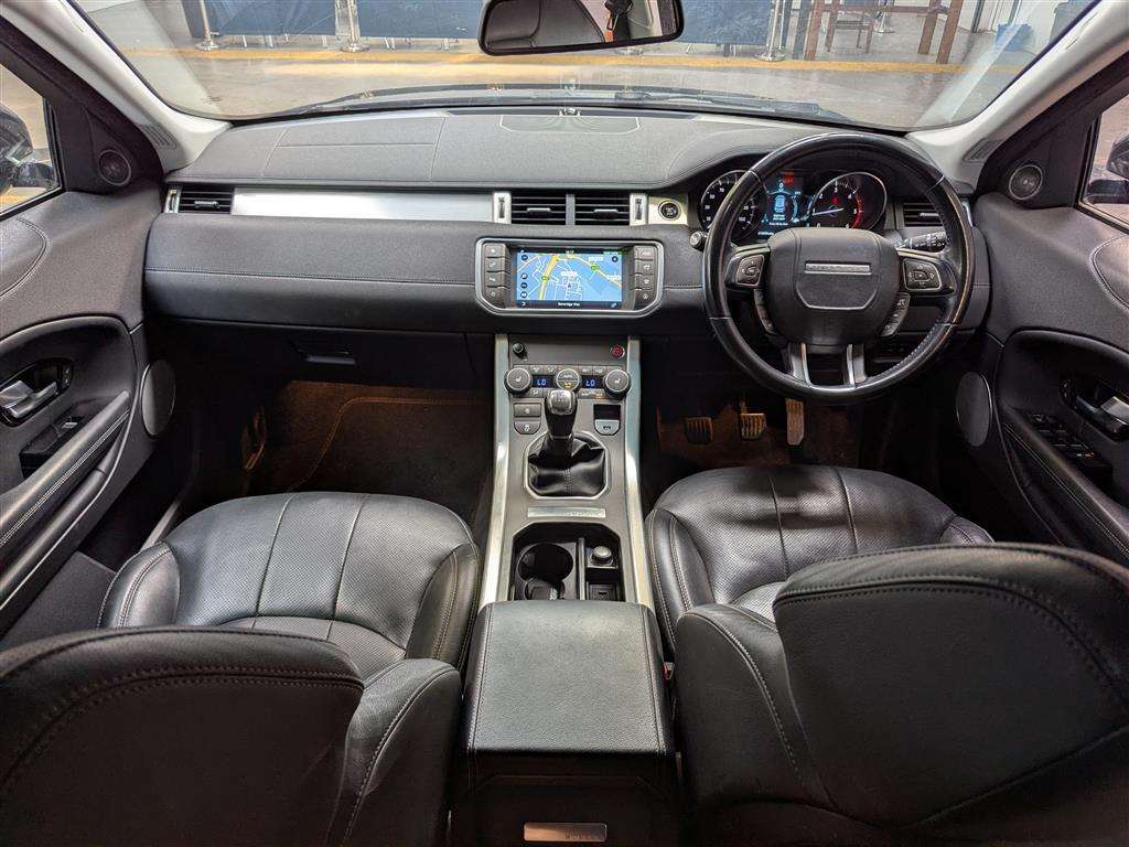 <p>2018 LAND ROVER RANGE ROVER EVOQUE SE TEC</p>