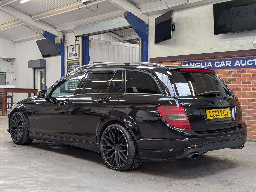 <p>2013 MERCEDES-BENZ C350 AMG SPORT + CDI BLUE</p>