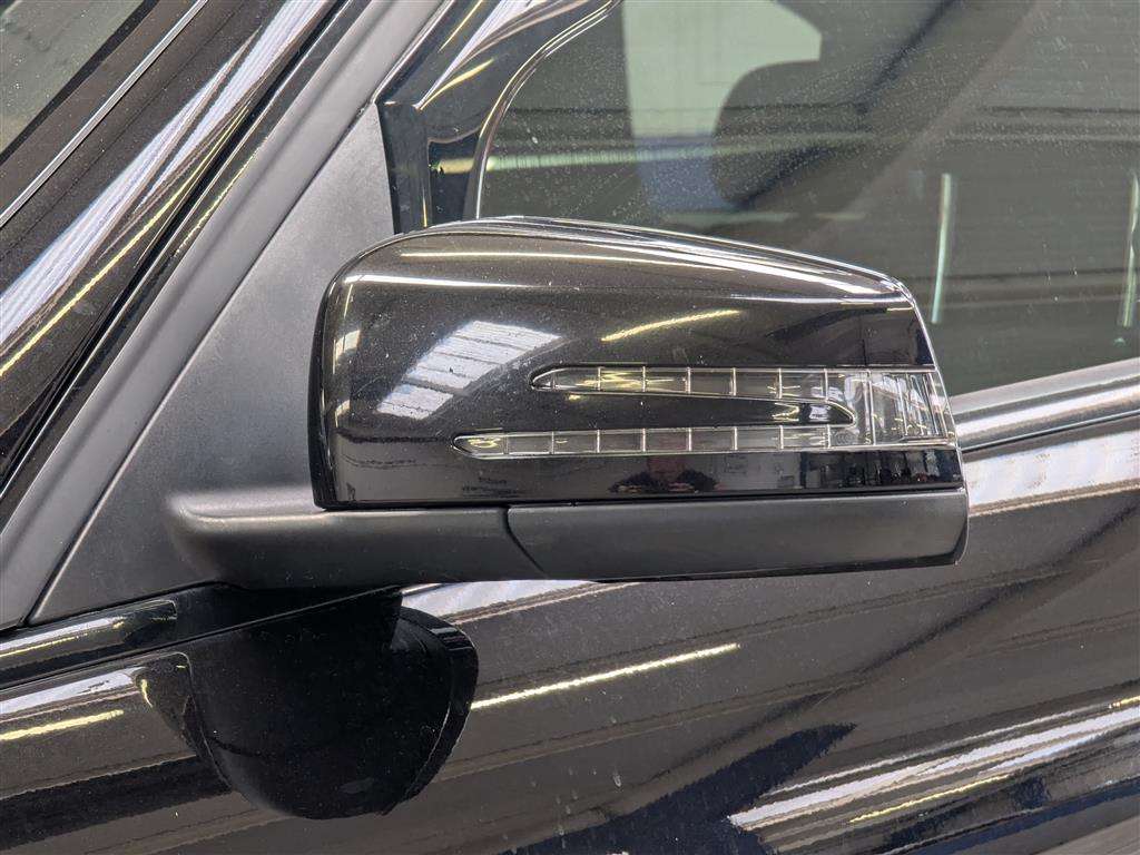 <p>2013 MERCEDES-BENZ C350 AMG SPORT + CDI BLUE</p>