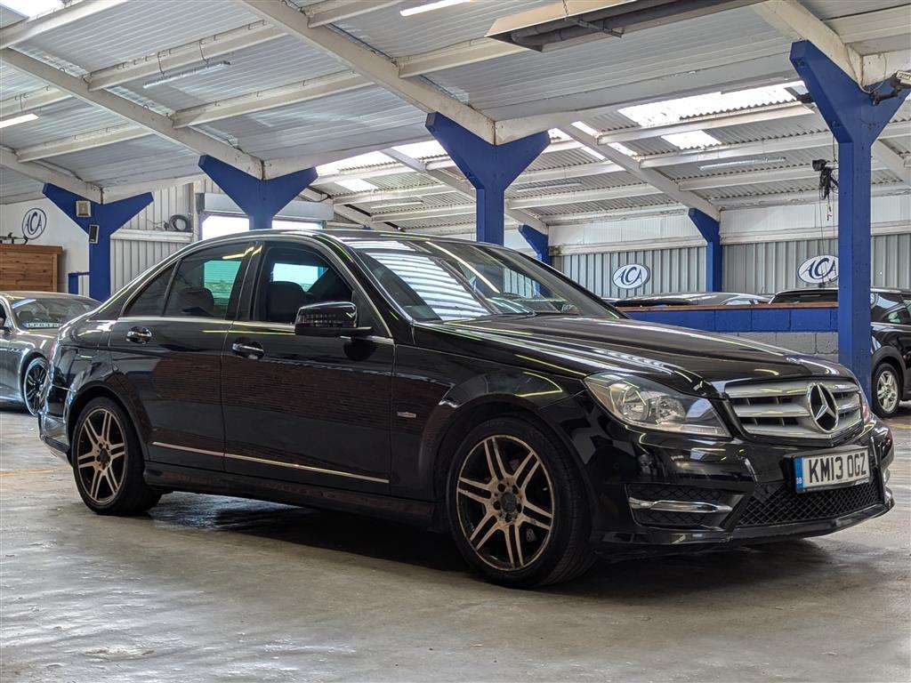 <p>2013 MERCEDES-BENZ C220 AMG SPORT CDI BLUEEF</p>