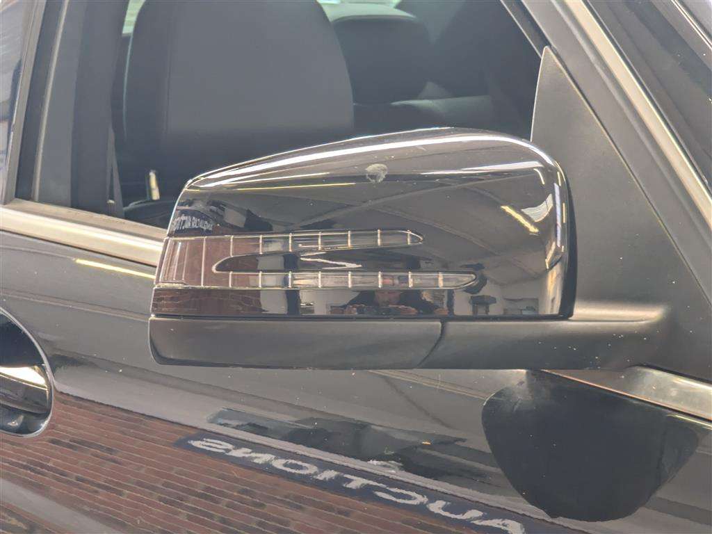 <p>2013 MERCEDES-BENZ C220 AMG SPORT CDI BLUEEF</p>