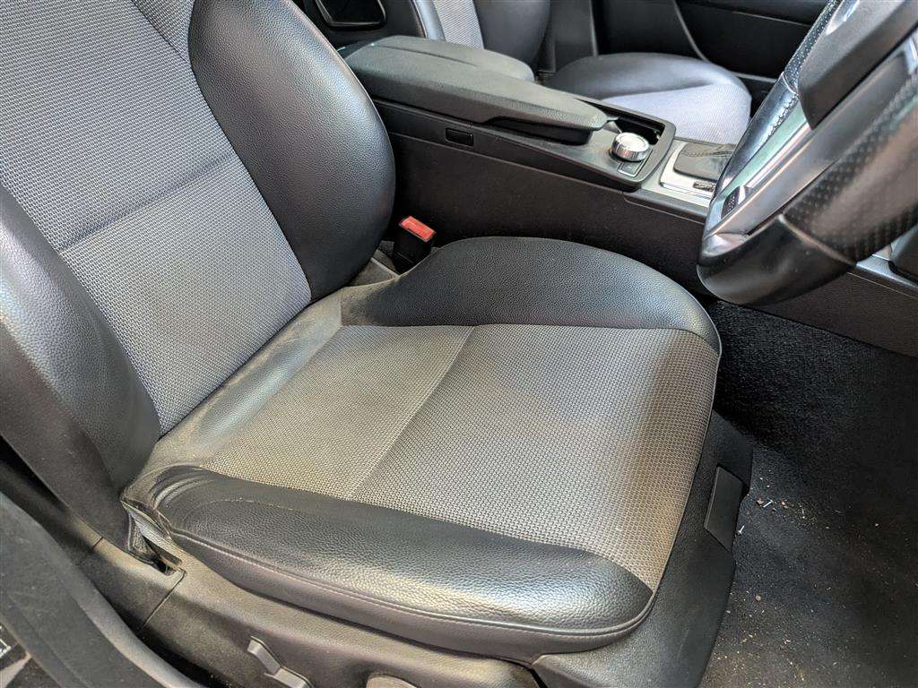 <p>2013 MERCEDES-BENZ C220 AMG SPORT CDI BLUEEF</p>