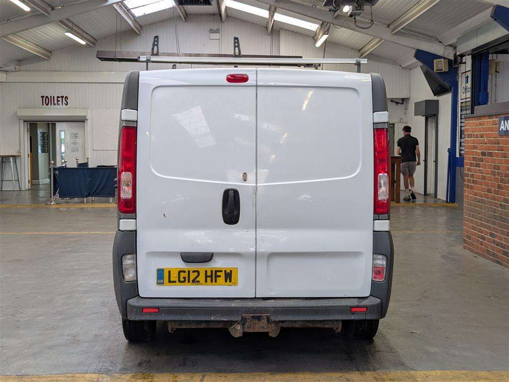 <p>2012 VAUXHALL VIVARO 2900 CDTI LWB</p>