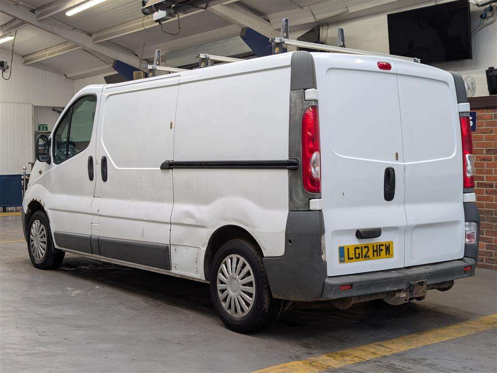 <p>2012 VAUXHALL VIVARO 2900 CDTI LWB</p>