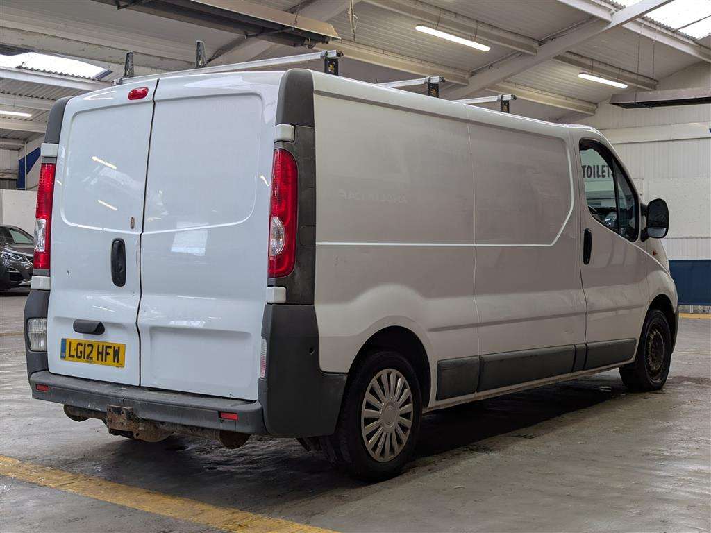 <p>2012 VAUXHALL VIVARO 2900 CDTI LWB</p>