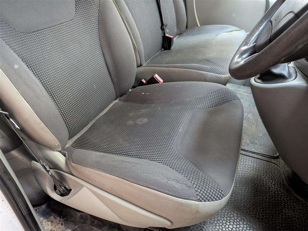 <p>2012 VAUXHALL VIVARO 2900 CDTI LWB</p>