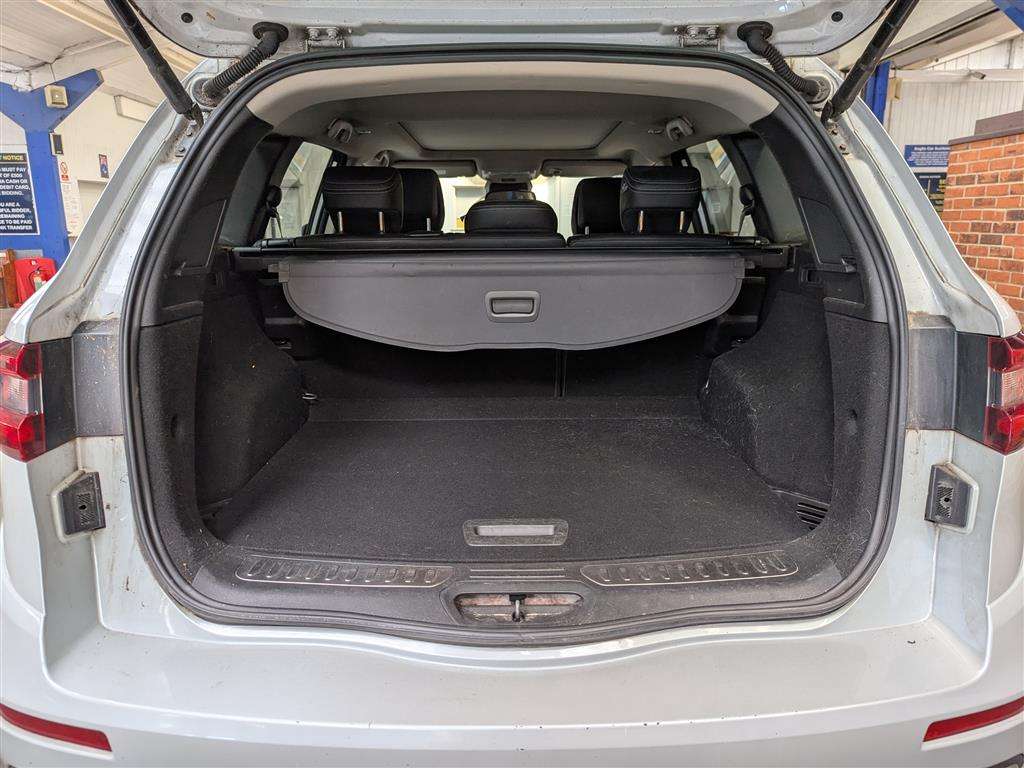<p>2020 RENAULT KOLEOS GT LINE BLUE DCI C</p>
