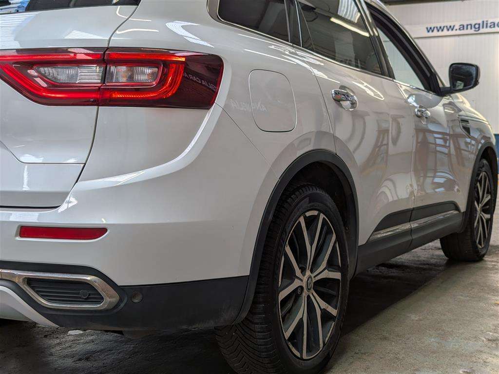 <p>2020 RENAULT KOLEOS GT LINE BLUE DCI C</p>