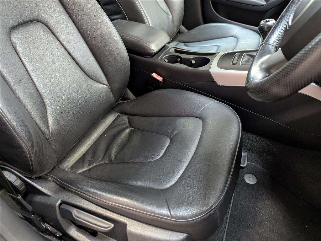 <p>2011 AUDI A5 SE TDI</p>