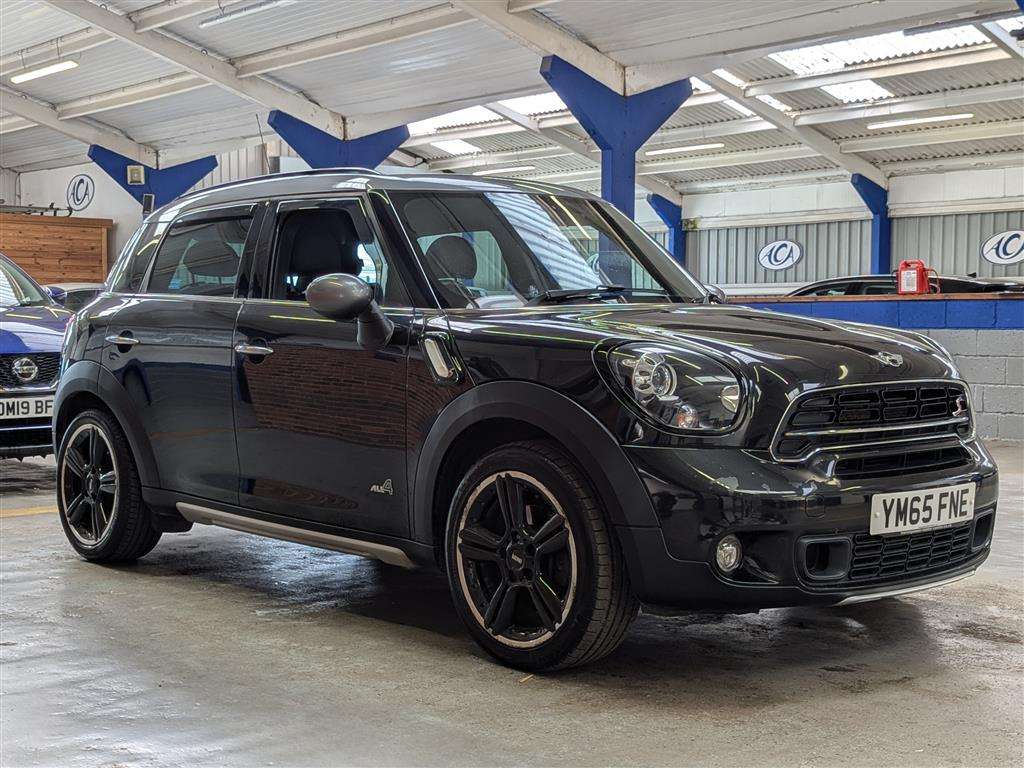 <p>2015 MINI COUNTRYMAN COOPER SD ALL4</p>