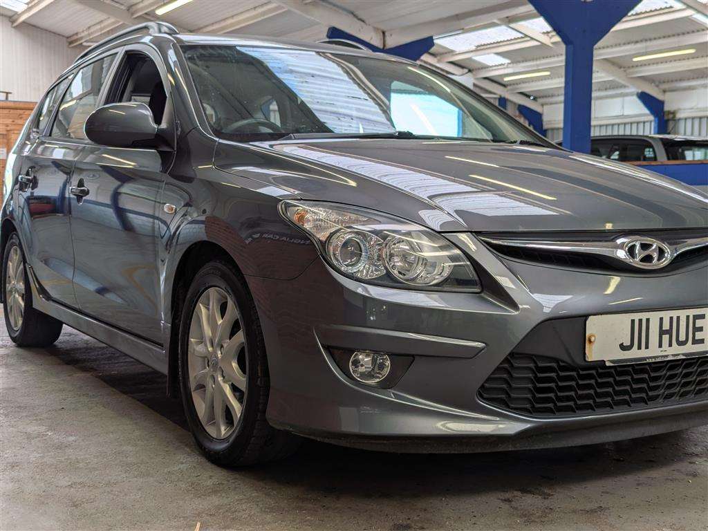 <p>2011 HYUNDAI I30 COMFORT CRDI</p>