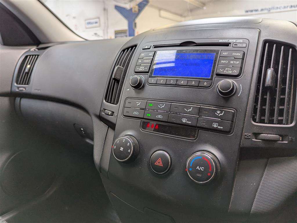 <p>2011 HYUNDAI I30 COMFORT CRDI</p>