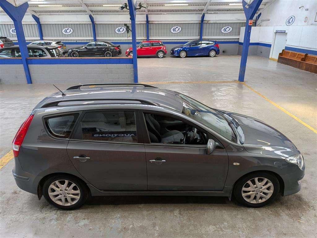 <p>2011 HYUNDAI I30 COMFORT CRDI</p>