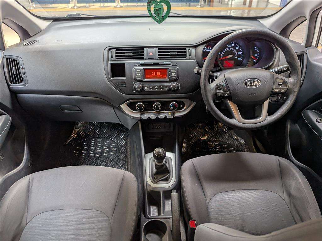 <p>2012 KIA RIO 1 AIR</p>
