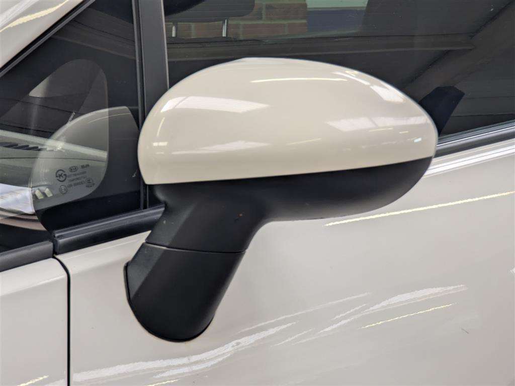 <p>2012 KIA RIO 1 AIR</p>