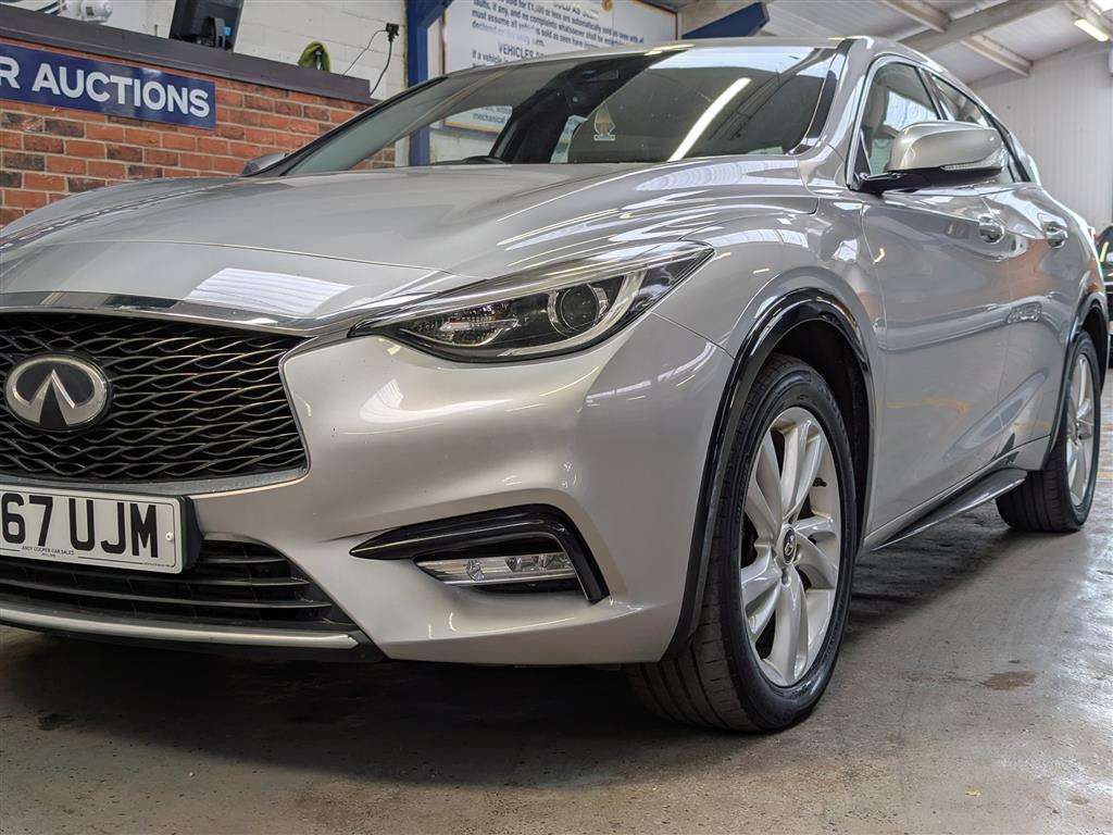 <p>2017 INFINITI Q30 BUSINESS EXECUTIVE D</p>