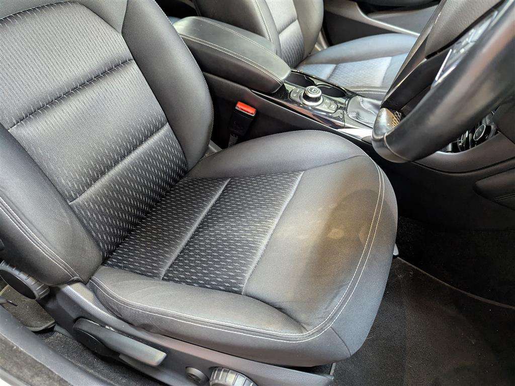 <p>2017 INFINITI Q30 BUSINESS EXECUTIVE D</p>