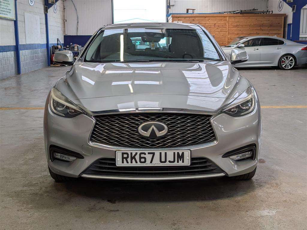 <p>2017 INFINITI Q30 BUSINESS EXECUTIVE D</p>
