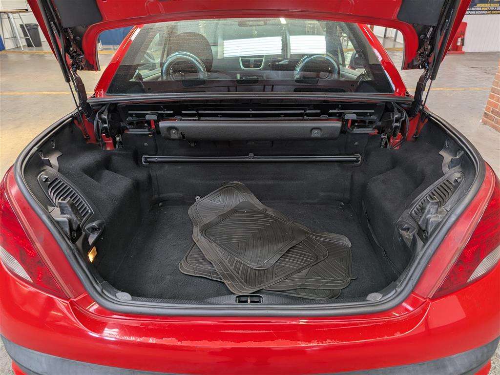 <p>2012 PEUGEOT 207 CC ACTIVE</p>