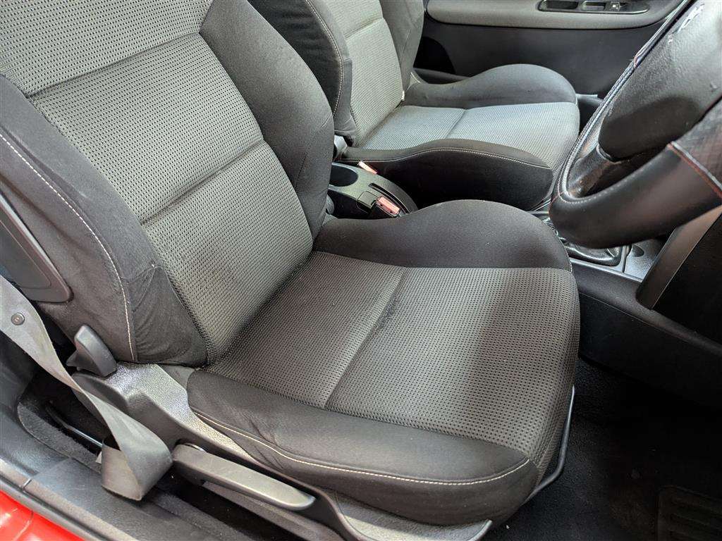 <p>2012 PEUGEOT 207 CC ACTIVE</p>