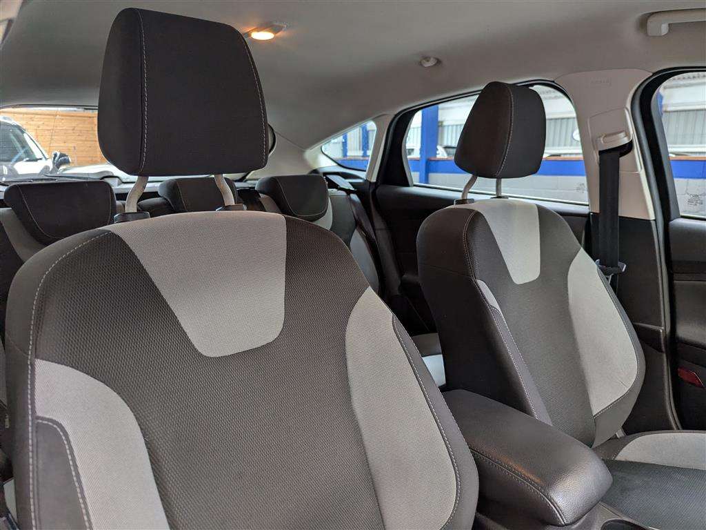 <p>2014 FORD FOCUS ZETEC S TURBO</p>