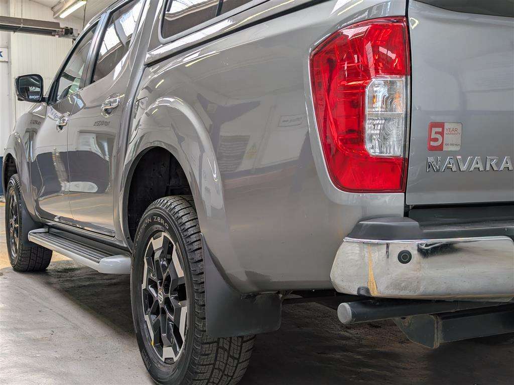 <p>2021 NISSAN NAVARA TEKNA DCI AUTO</p>
